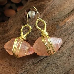 Peach Crystal & Gold Wire Earrings